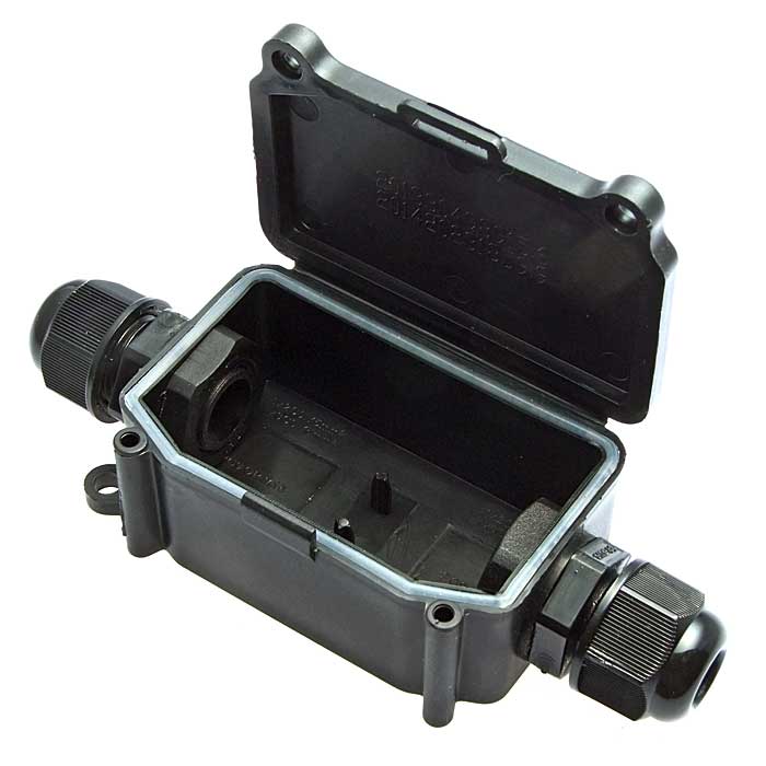 Кабельный ввод SB370 3Pin 16A/250V IP55